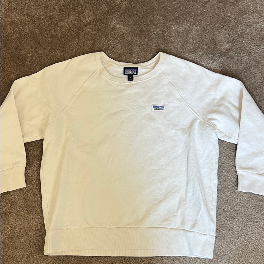 Patagonia Men's Off-White Crewneck Sweater